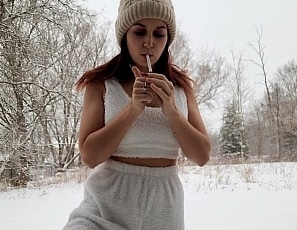 RSG-update-380 white outfit in snow